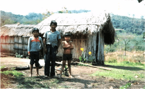 Casa e território
